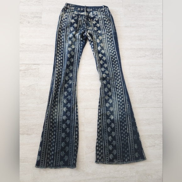 Free People Batik Print Bell Bottom Jeans  sz. 26 - Picture 4 of 6